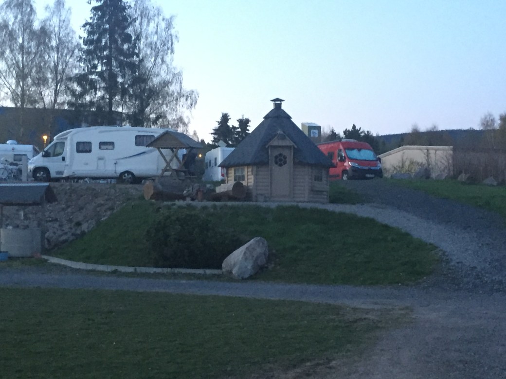 Foto 18.04.19, 20 38 33